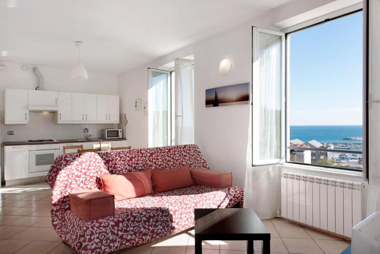 Trilocale In Villa Vista Mare Apt 3 Varazze Eksteriør bilde